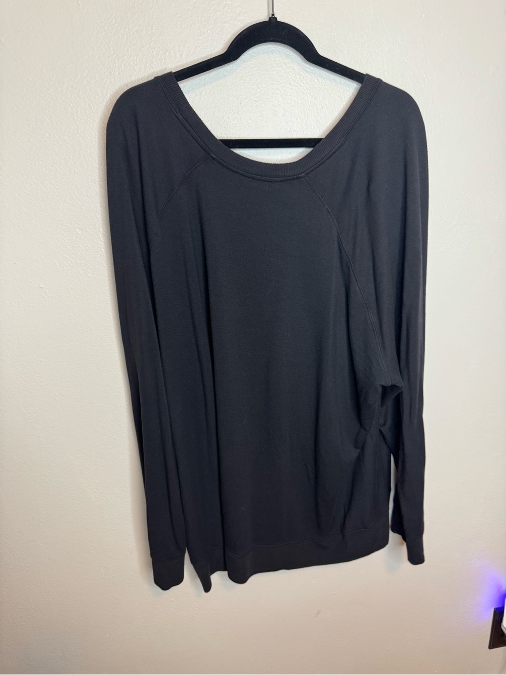 Athleta Mindset Pacific Sweatshirt Black Athleisure Long Sleeve Comfy - Picture 10 of 11